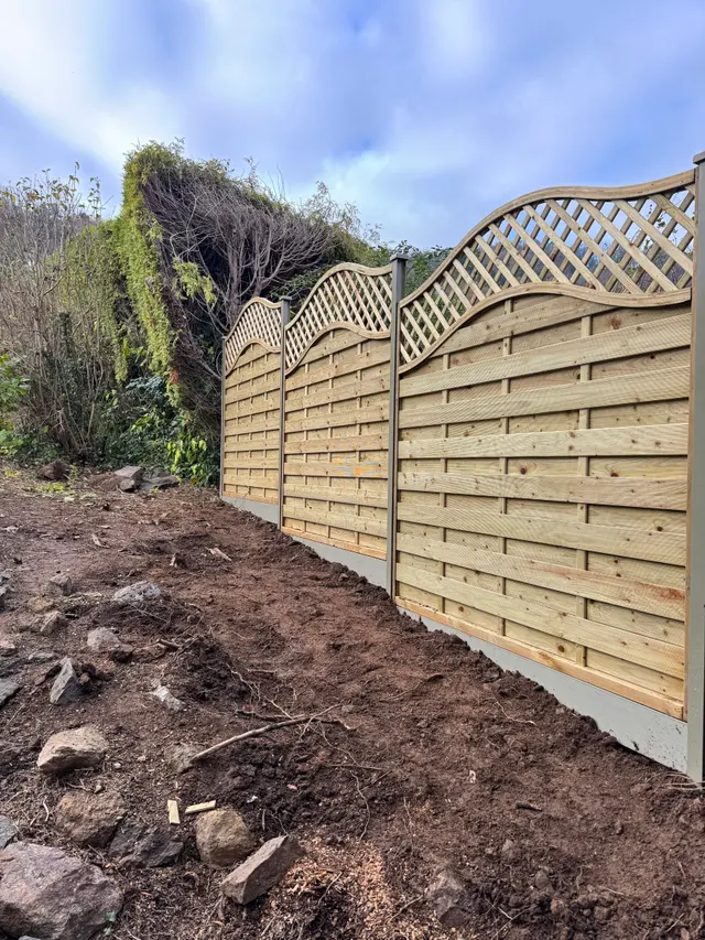 Lattice fence panels